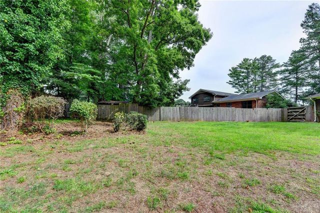 3318 Shorelake Drive, Tucker, GA 30084