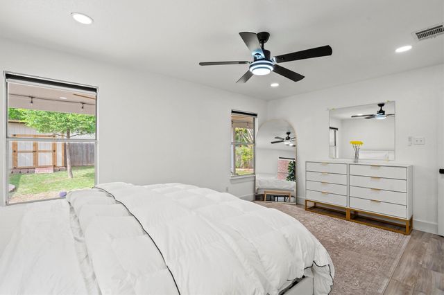 13436 Moscow TRL, Austin, TX 78729