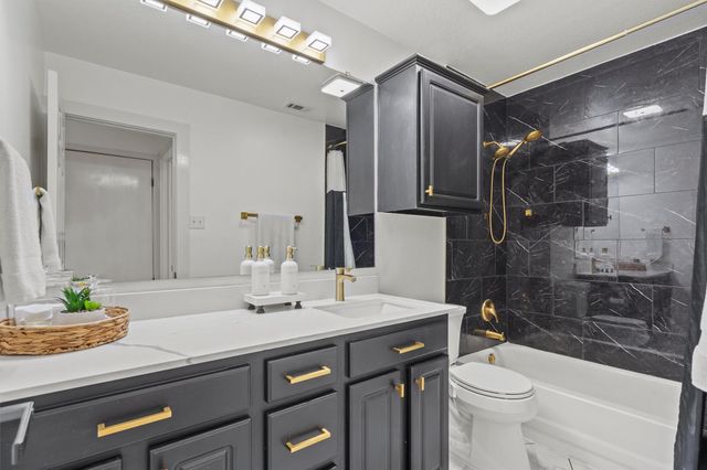13436 Moscow TRL, Austin, TX 78729