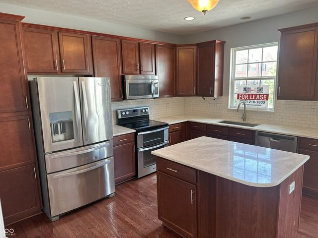 11461 Reagan Drive, Fishers, IN 46038