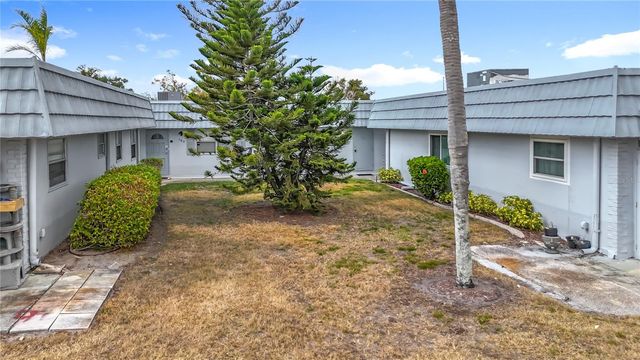 202 BEDFORD TRAIL 103, Sun City Center, FL 33573