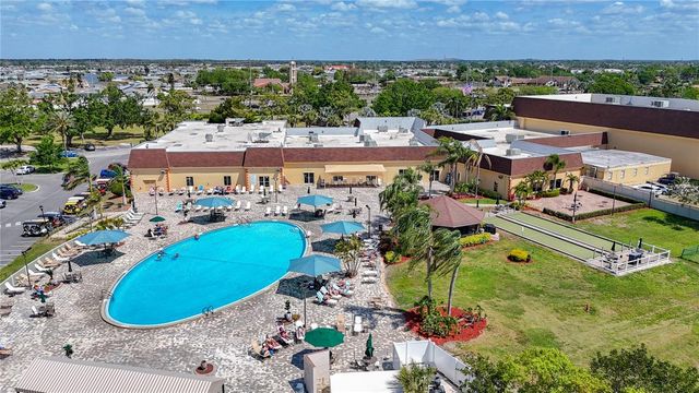 202 BEDFORD TRAIL 103, Sun City Center, FL 33573