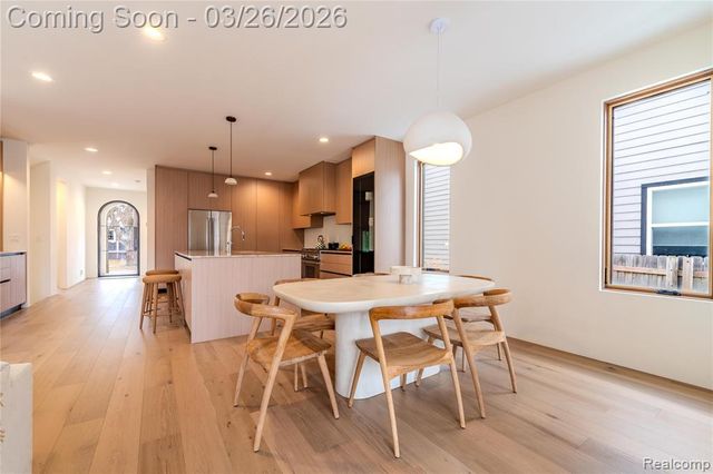 1307 Humphrey Avenue, Birmingham, MI 48009