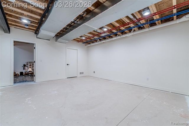 1307 Humphrey Avenue, Birmingham, MI 48009