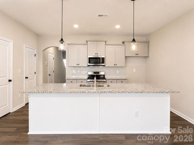 5929 Wallace Avenue, Charlotte, NC 28227