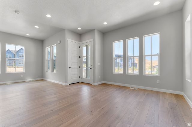 7021 W HIDDEN HILLS WAY, West Jordan, UT 84081