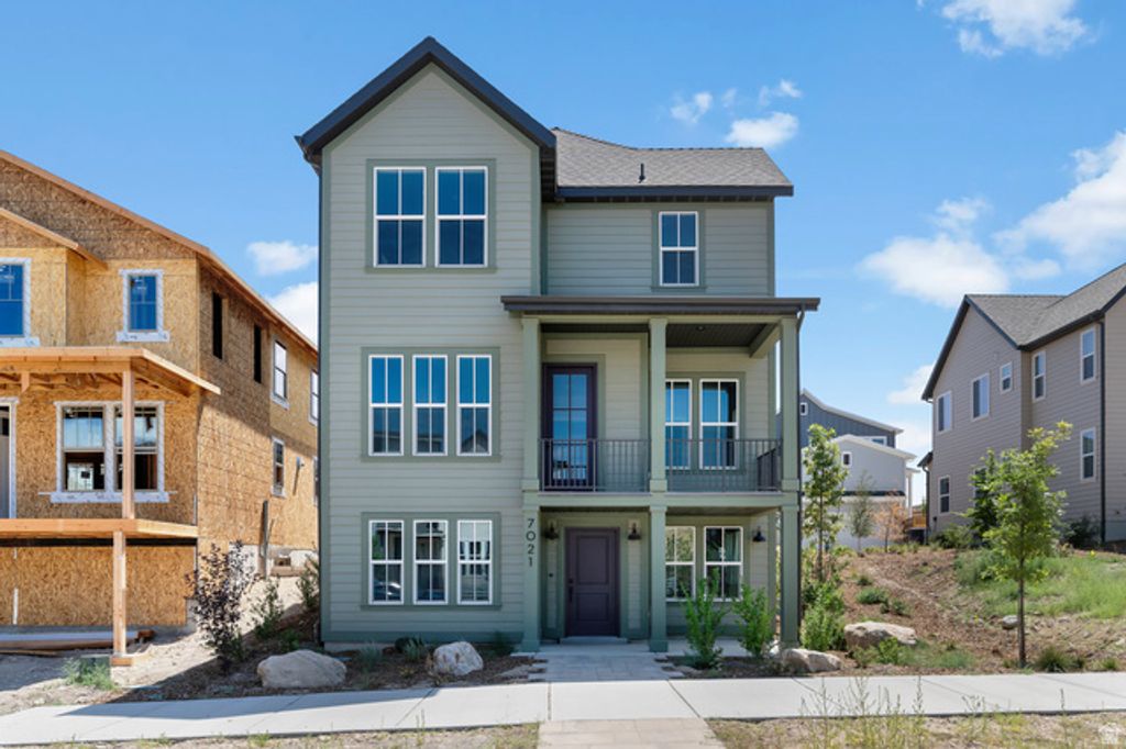 7021 W HIDDEN HILLS WAY, West Jordan, UT 84081