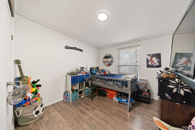 130 CR 3826, San Antonio, TX 78253