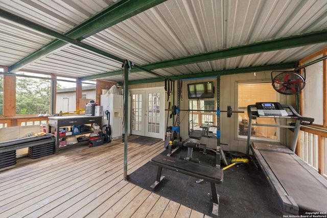 130 CR 3826, San Antonio, TX 78253