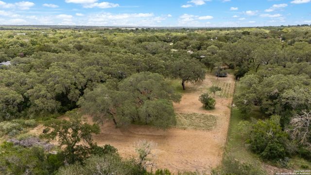 130 CR 3826, San Antonio, TX 78253