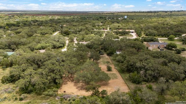 130 CR 3826, San Antonio, TX 78253