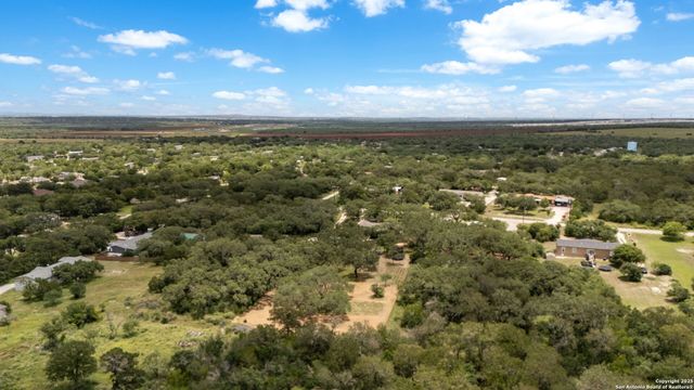 130 CR 3826, San Antonio, TX 78253