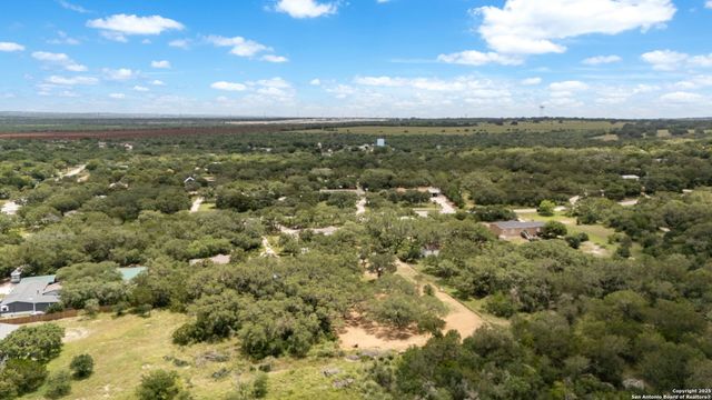 130 CR 3826, San Antonio, TX 78253