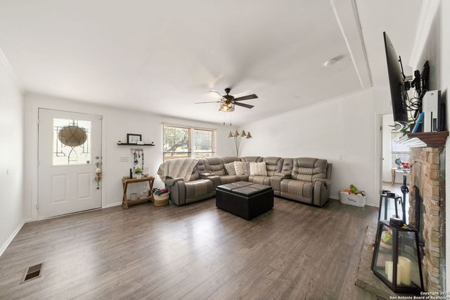 130 CR 3826, San Antonio, TX 78253