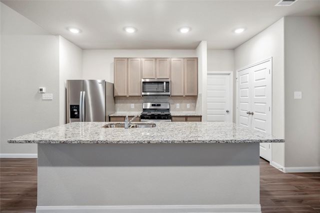 2421 Shellcracker Drive, Conroe, TX 77384