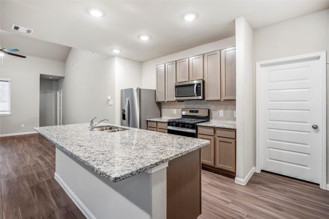 2421 Shellcracker Drive, Conroe, TX 77384