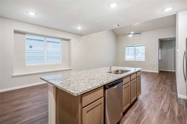 2421 Shellcracker Drive, Conroe, TX 77384