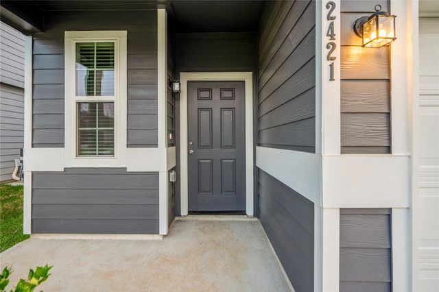 2421 Shellcracker Drive, Conroe, TX 77384
