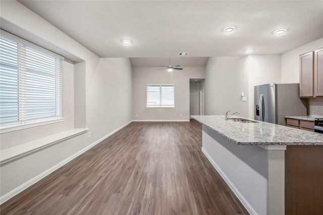2421 Shellcracker Drive, Conroe, TX 77384