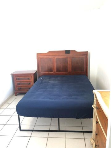 21 SW 109th Avenue 2B, Miami, FL 33174