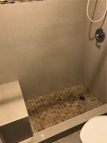 21 SW 109th Avenue 2B, Miami, FL 33174