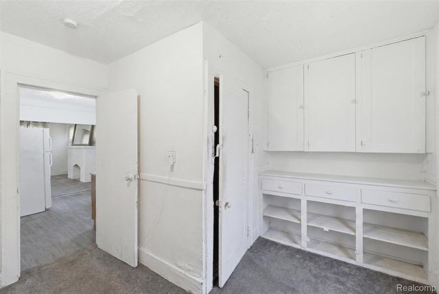 14010 Goddard Street, Detroit, MI 48212