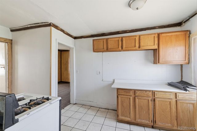 14010 Goddard Street, Detroit, MI 48212