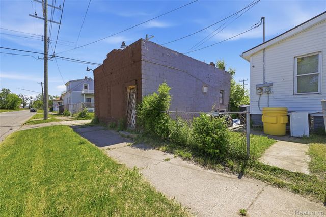 14010 Goddard Street, Detroit, MI 48212