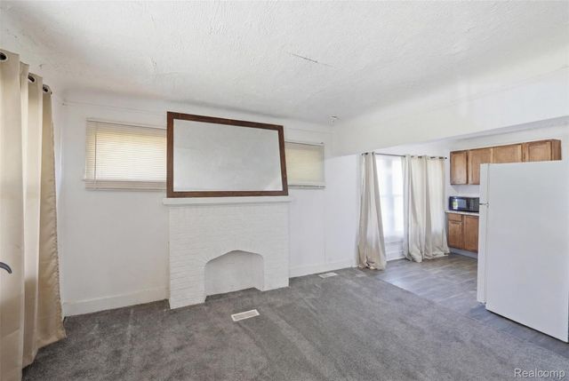 14010 Goddard Street, Detroit, MI 48212