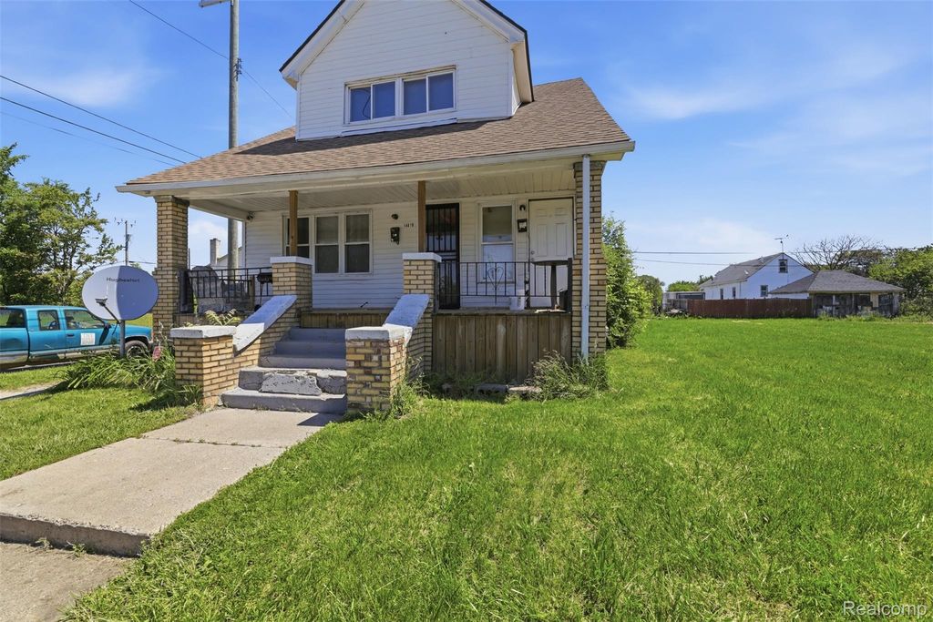 14010 Goddard Street, Detroit, MI 48212