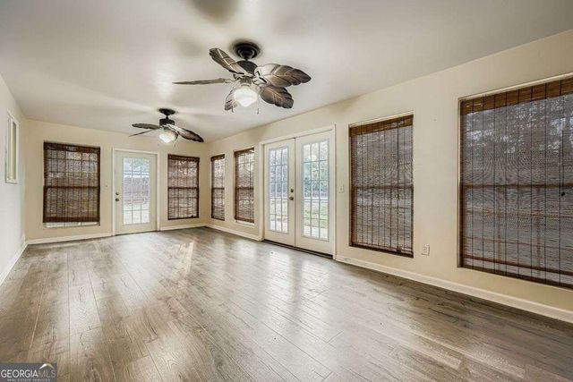 6431 Courtney Drive, Winston, GA 30187