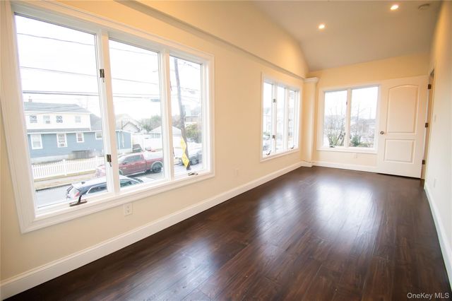 3159 Milburn Avenue House, Baldwin, NY 11510