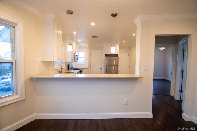 3159 Milburn Avenue House, Baldwin, NY 11510