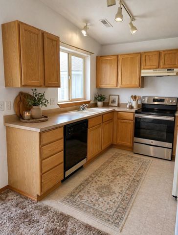 23026 E Oldenburg Ln, Liberty Lake, WA 99019