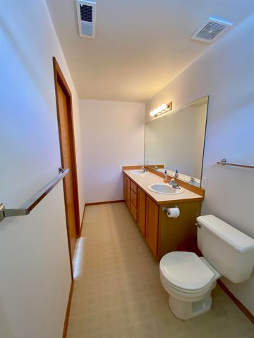 23026 E Oldenburg Ln, Liberty Lake, WA 99019