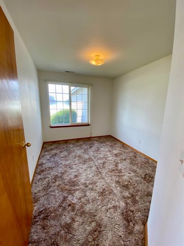 23026 E Oldenburg Ln, Liberty Lake, WA 99019