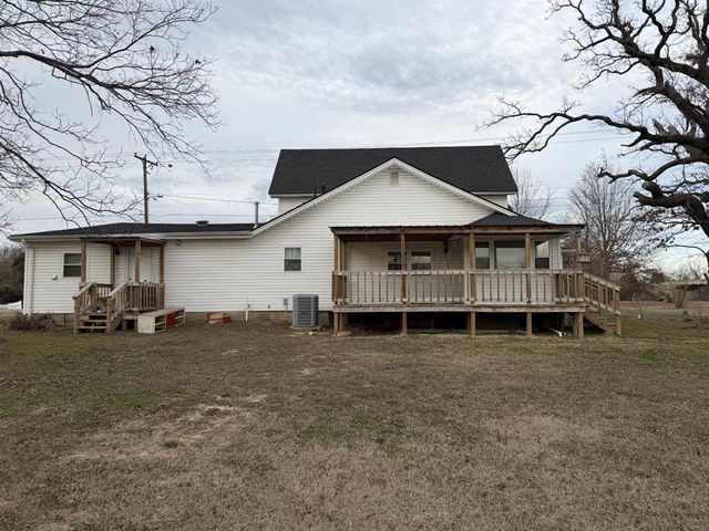 1823 W Highland Street, Shawnee, OK 74801