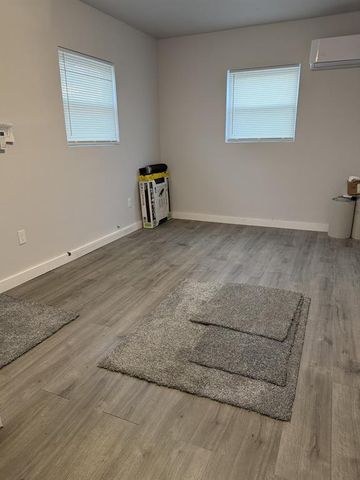 1823 W Highland Street, Shawnee, OK 74801