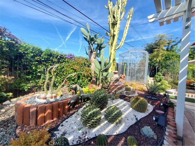 5551 Monticello Avenue A, Buena Park, CA 90621