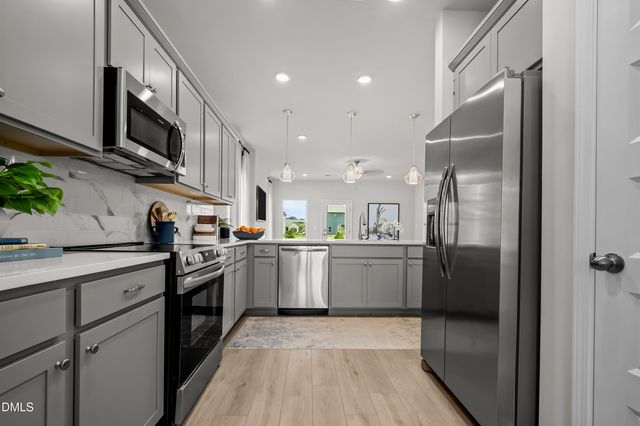 25 W American Marigold Drive, Benson, NC 27504