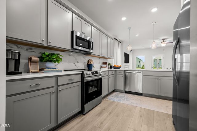 25 W American Marigold Drive, Benson, NC 27504