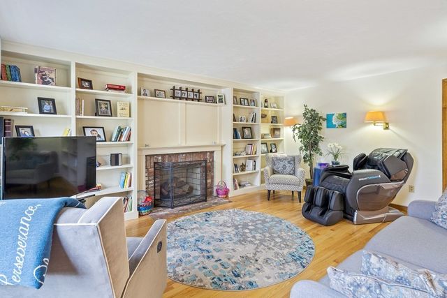 478 Clinton Road, Brookline, MA 02467