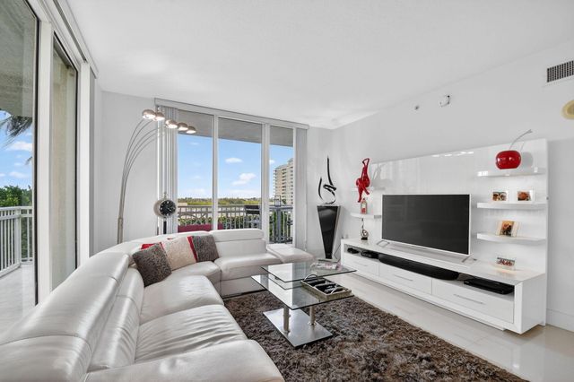 350 N Federal Highway 605, Boynton Beach, FL 33435