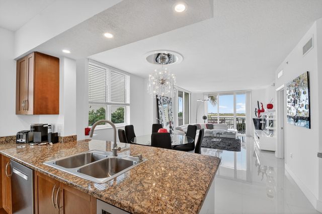 350 N Federal Highway 605, Boynton Beach, FL 33435