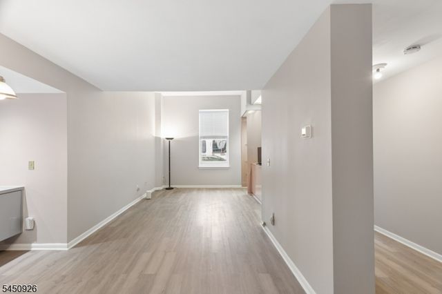 54 W Cherry St 112, Rahway City, NJ 07065