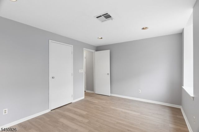 54 W Cherry St 112, Rahway City, NJ 07065