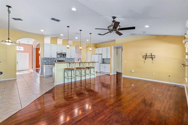 33 SEAMANSHIP TRAIL, Palm Coast, FL 32164