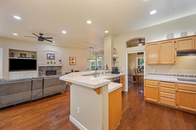 15284 Murieta South Pkwy, Rancho Murieta, CA 95683