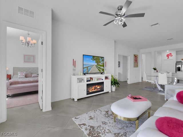 14892 Anchorage RD, Punta Gorda, FL 33982