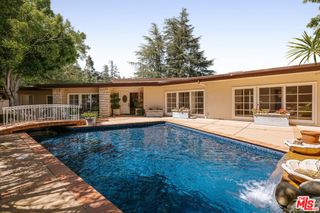 1743 Stone Canyon Road, Los Angeles, CA 90077